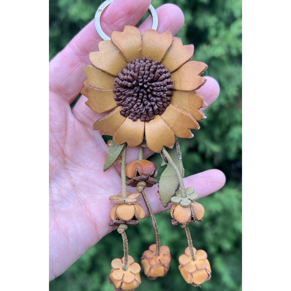 Genuine Leather Dangly Sunflower Keychain Natural Patina And Large Ring For Keys
